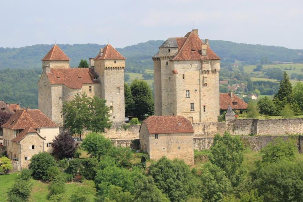 Maison Au Calme Sur Le Causse Correzien, Entre Quercy Et Perigord Villa Saint-Cernin-de-Larche Esterno foto