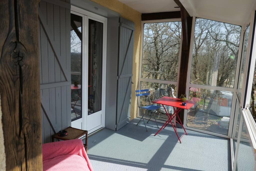 Maison Au Calme Sur Le Causse Correzien, Entre Quercy Et Perigord Villa Saint-Cernin-de-Larche Esterno foto